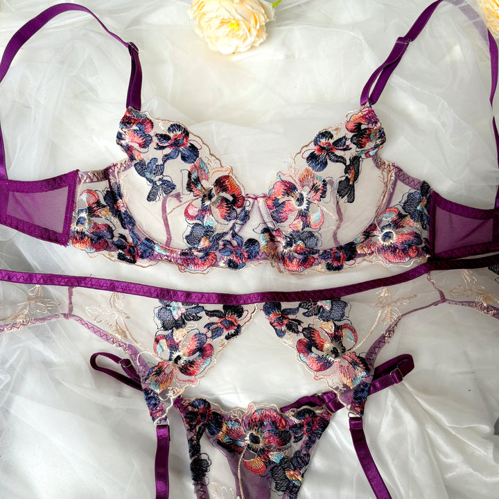 Ami Three Piece Lingerie Set