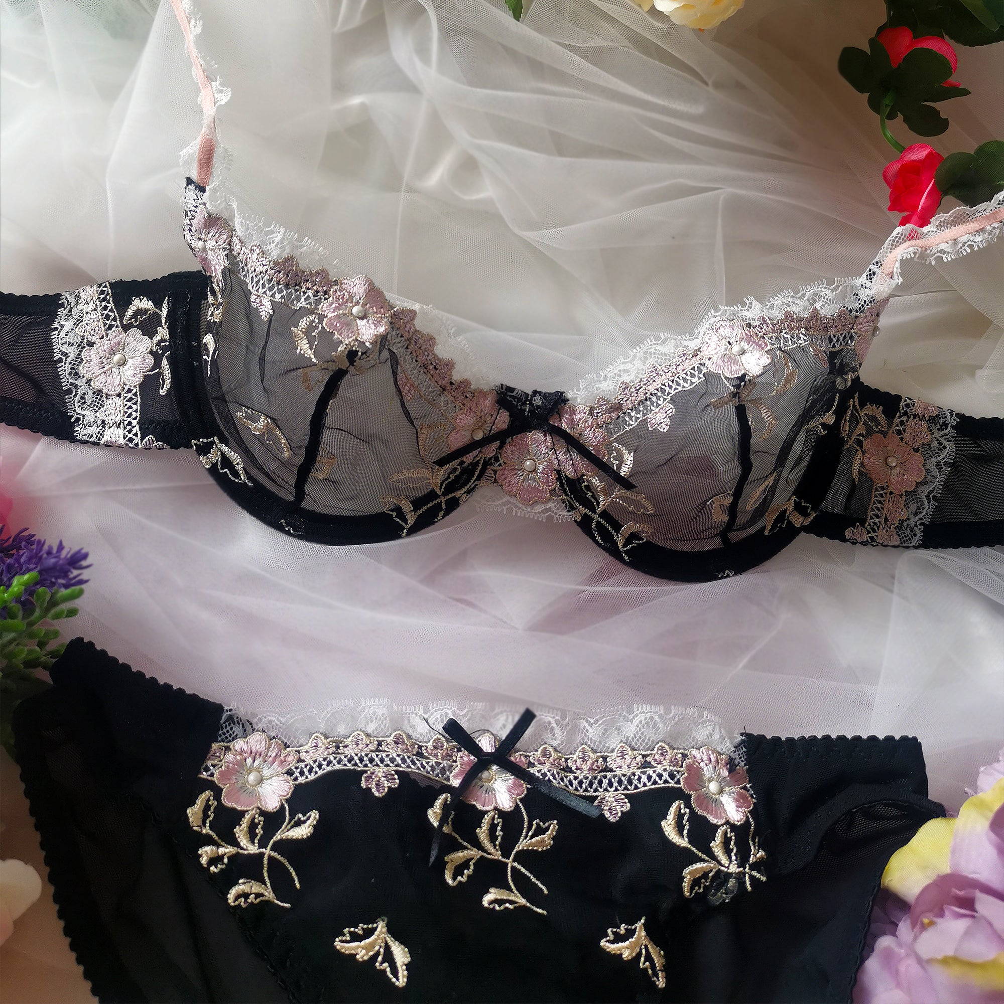 Aria Spitzen-Dessous-Set - Schwarz