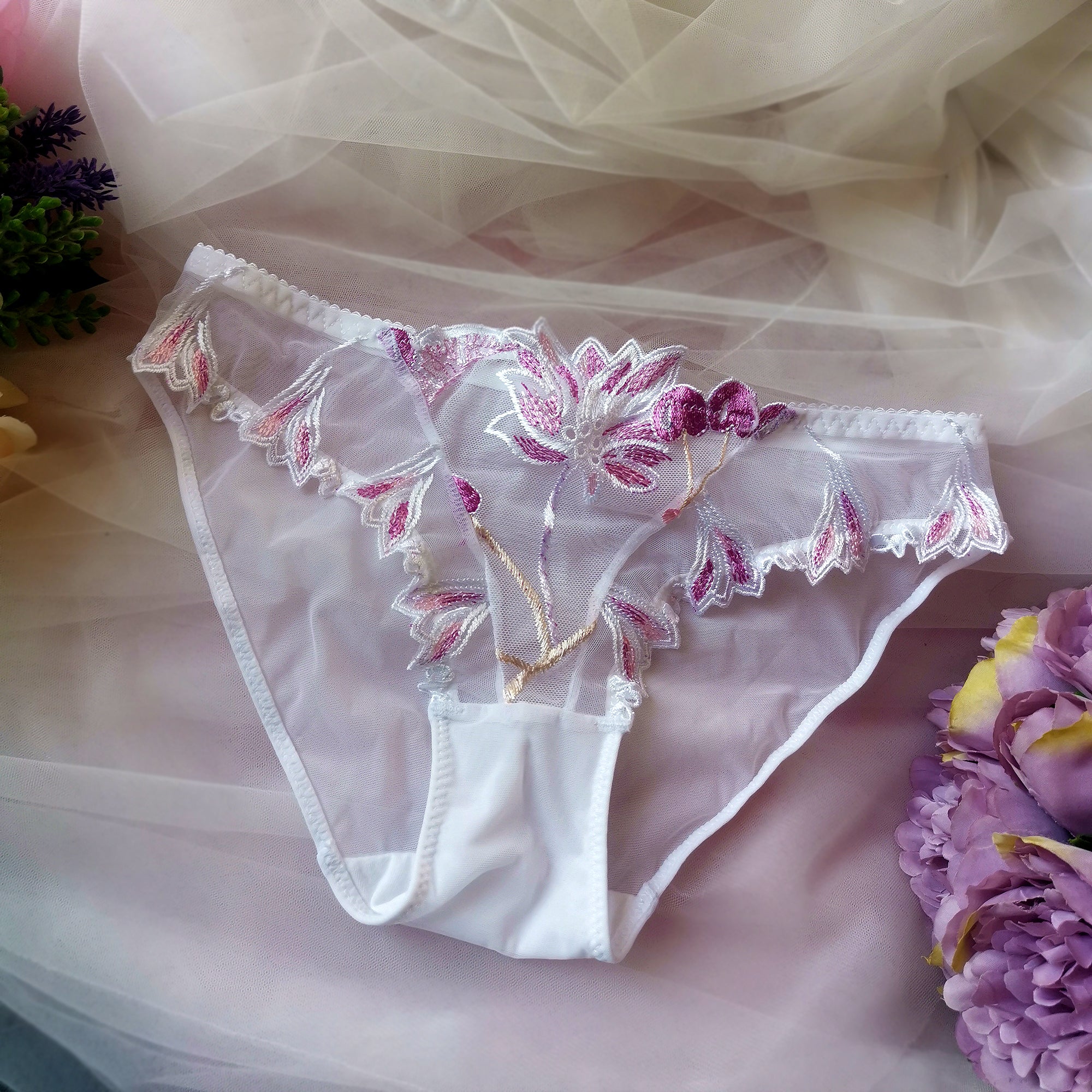 Ari Spitzen-Dessous-Set - Weiß