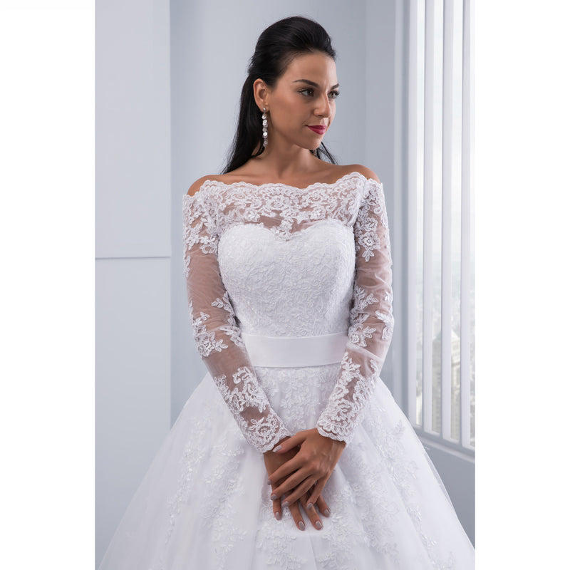 Lila Princess Wedding Dress