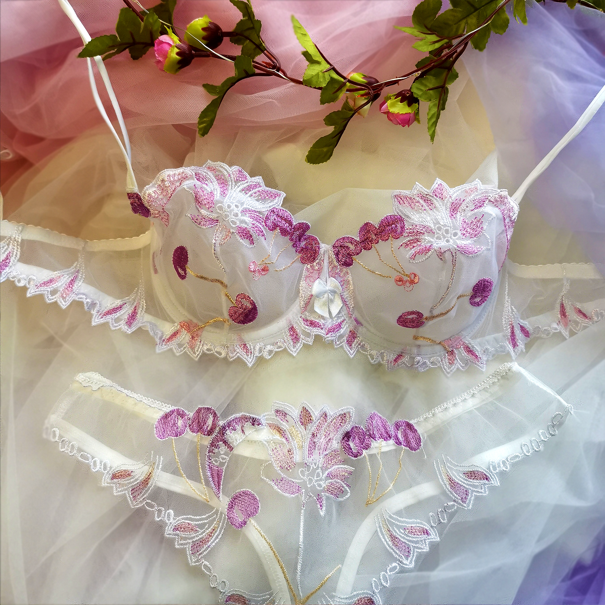 Ari Spitzen-Dessous-Set - Weiß